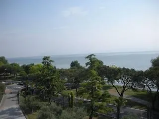 米拉贝洛酒店 3*